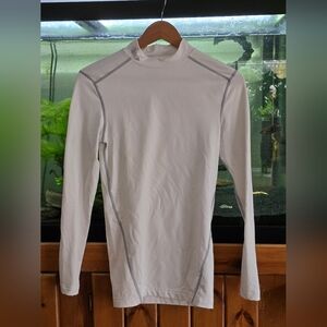 EUC Under Armour compression long sleeve white Coldgear WORN TWICE